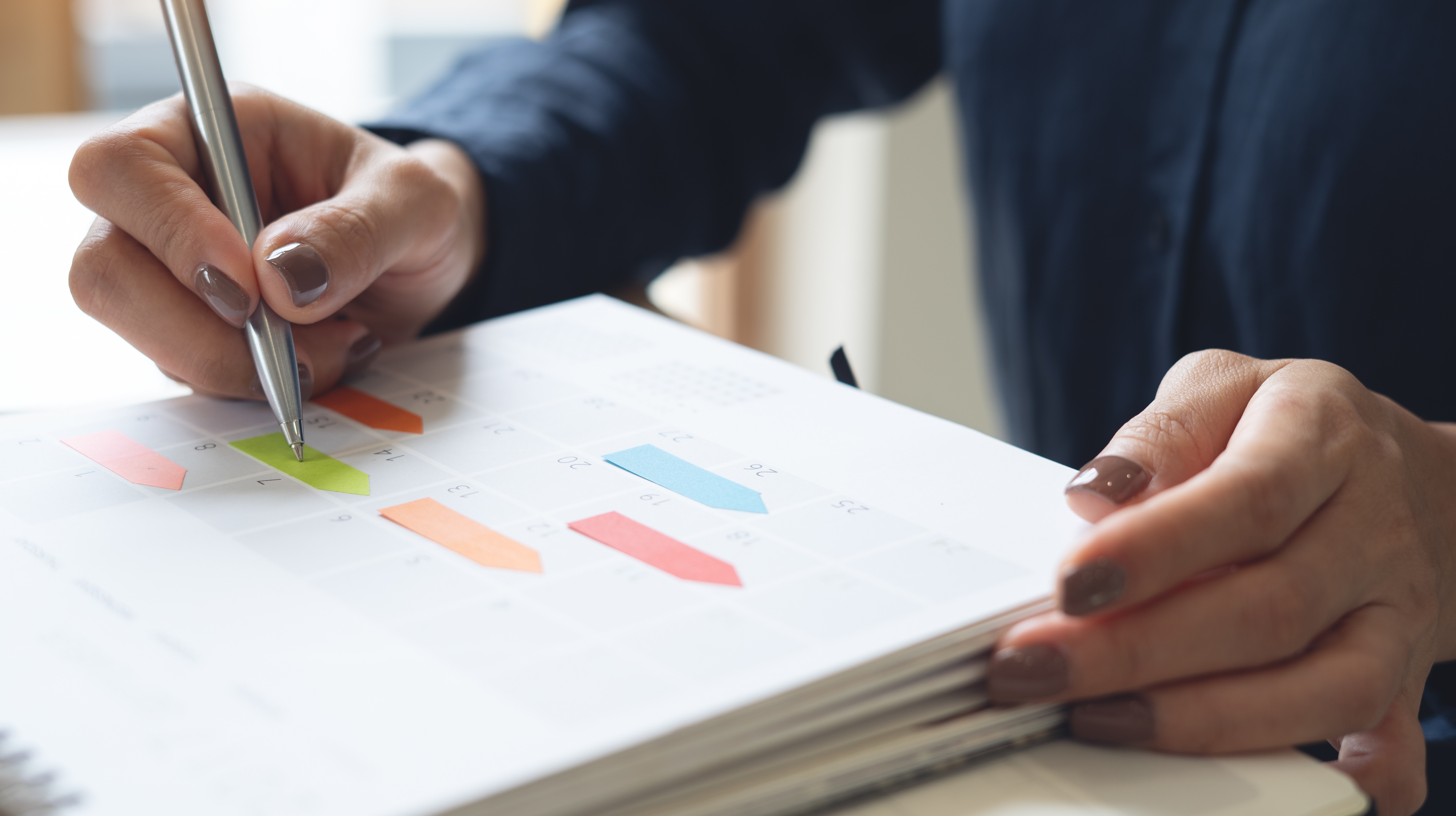 AdobeStock 1664296486 Bruomanager wie Bau